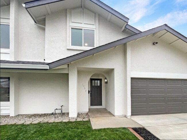 Building Photo - 7952 Summerplace Dr