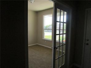 Foto del edificio - 13501 Bauhaus Bnd