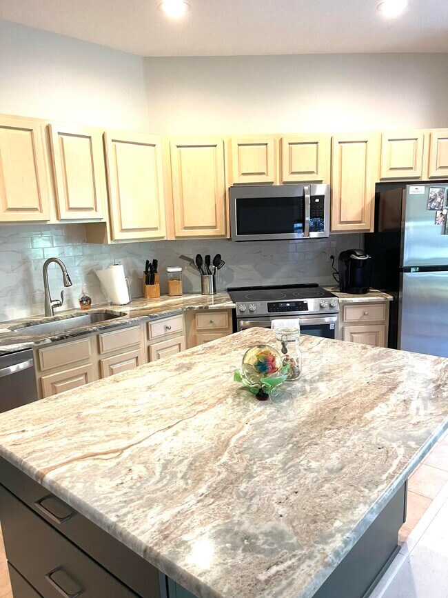 Foto del edificio - 10055 Perfect Dr