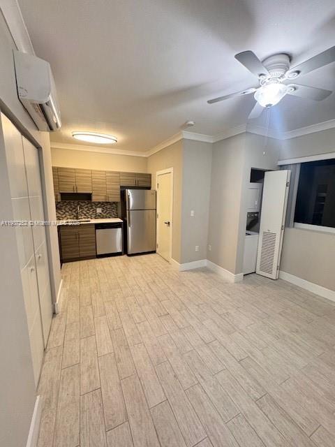 Foto del edificio - 115 Menores Ave