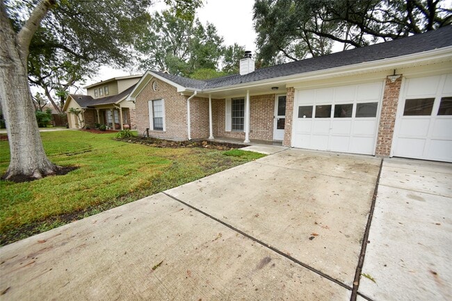 Foto del edificio - 217 Rachael Ln