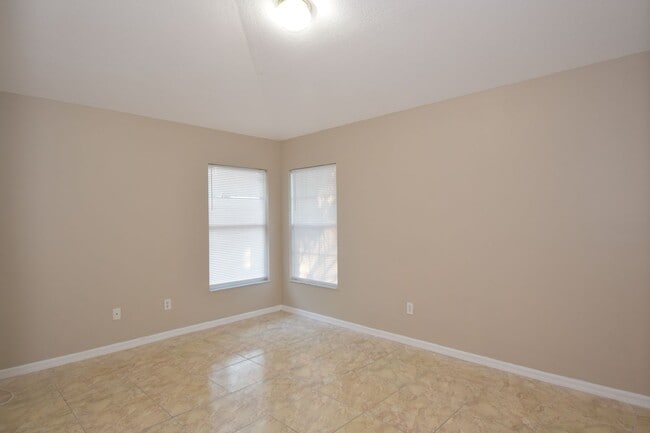 Building Photo - 4406 Mango Terrace