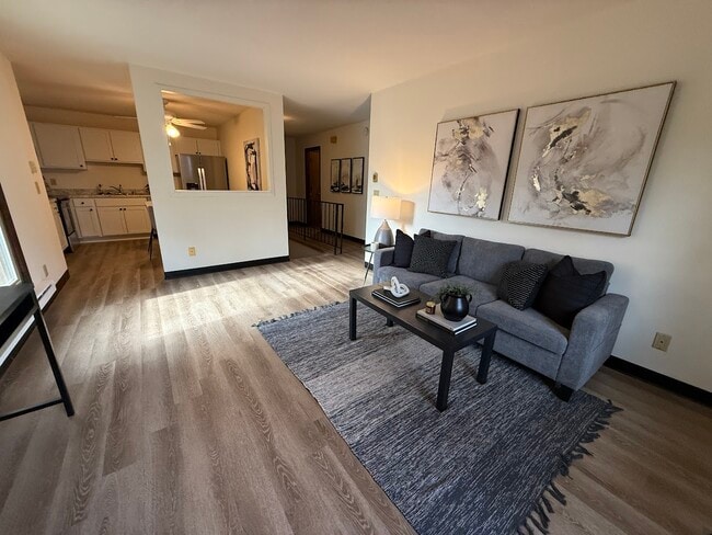 Building Photo - 805 Brandie Rd