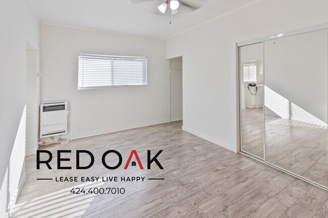 Foto del edificio - 979 S Oxford Ave