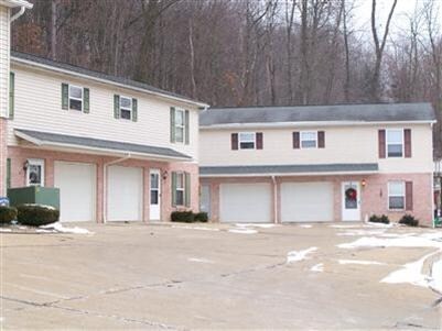 Foto principal - 527 Ridge Ave NE