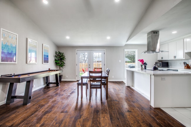 Foto del edificio - 831 Loganwood Ave