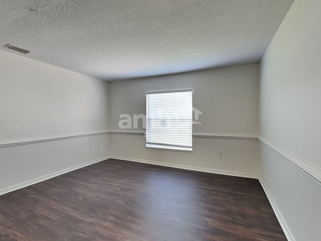 Foto del edificio - 11997 Mission Creek Ln