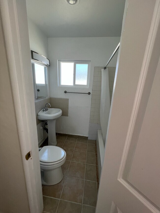 Foto del edificio - 25350 Oak St
