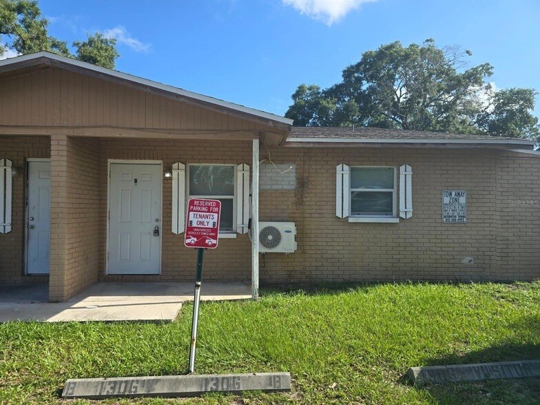 Primary Photo - 1306 E 137th Ave