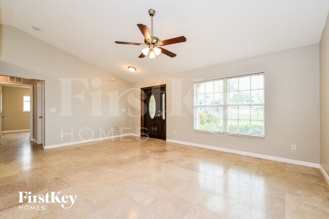 Foto del edificio - 3810 SW 1st St