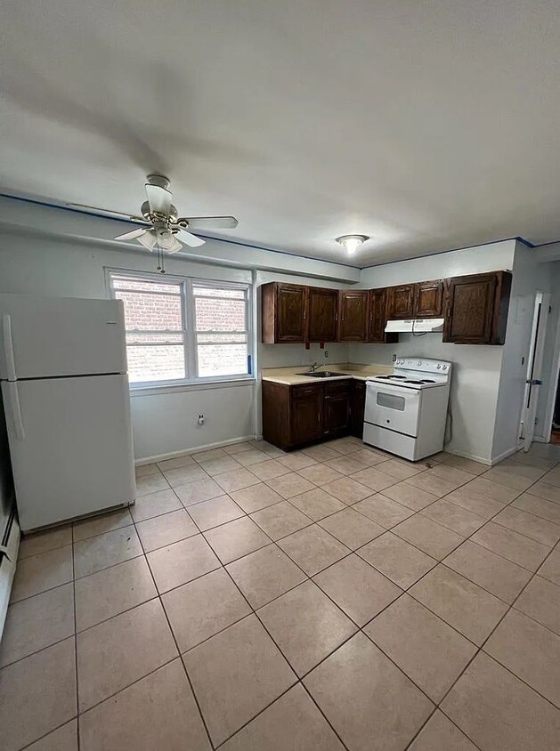 Primary Photo - Beautiful 1 Bed 1 Bath Available