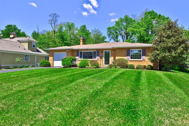 Building Photo - 7810 Campus Ln