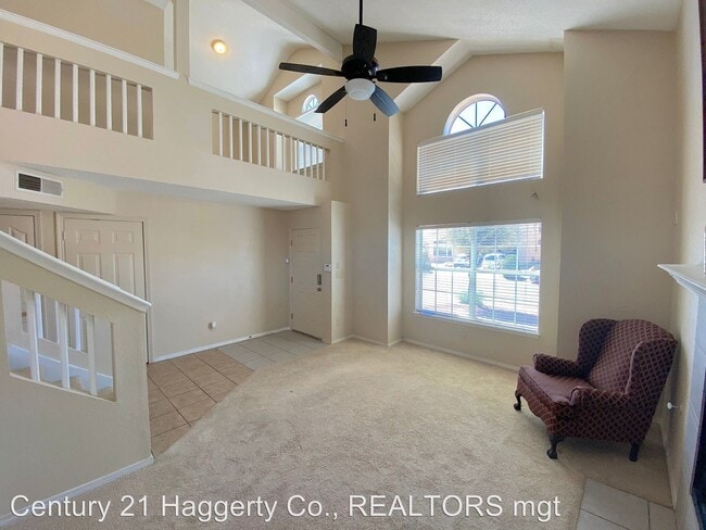 Building Photo - 3 br, 2 bath House - 3012 Tierra Salada