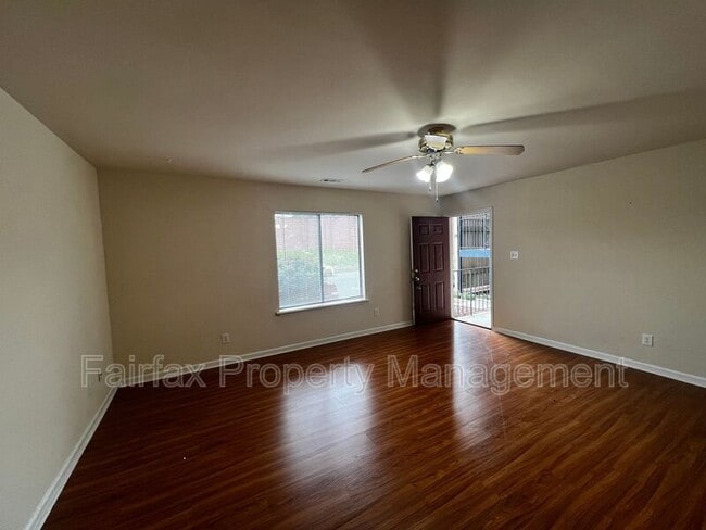 Building Photo - 1309 Hudson Ave