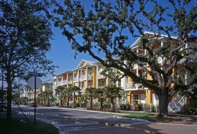 Foto del edificio - 1332 SW 2nd Ct