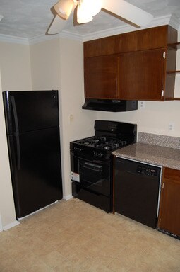 Foto del edificio - 2413 Lawrenceville Hwy