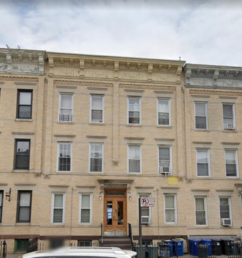 7113 Fresh Pond Rd Unit 1L, Ridgewood, NY 11385 Apartments in