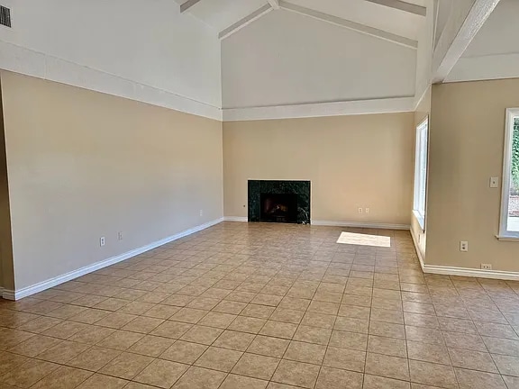 Primary Photo - 4886 Sedgwick Ave