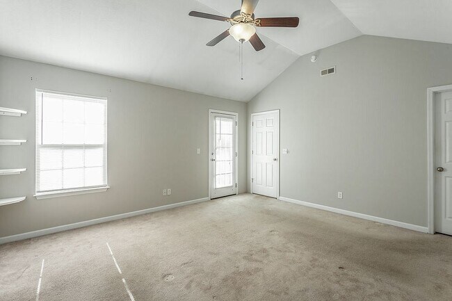 Foto del edificio - 236 Prosperity Ln