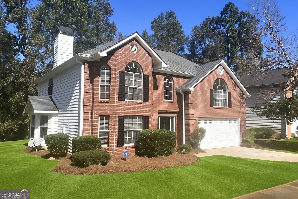 Primary Photo - 92 Gleneagles Way