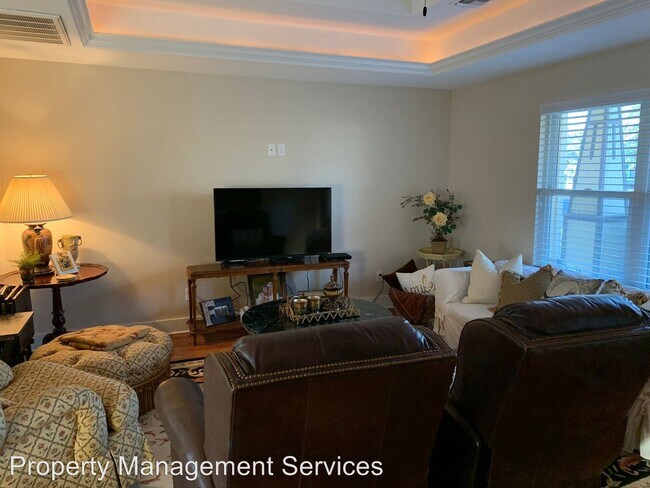 Foto del edificio - 2 br, 1 bath House - 411 W College St.