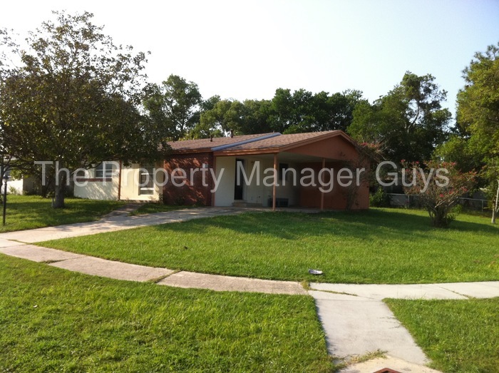 Primary Photo - 2386 Lake Helen Osteen Rd