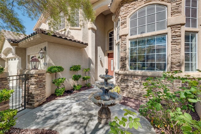 Building Photo - 10628 Porta Romana Ct