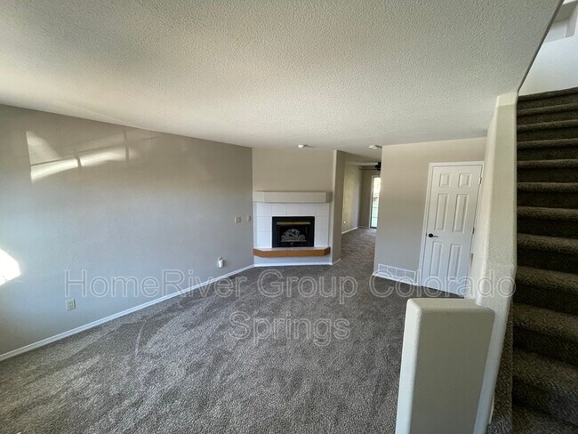 Building Photo - 6348 Colony Cir