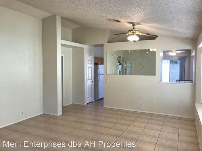 Building Photo - 3 br, 2 bath House - 23426 N 40TH LN
