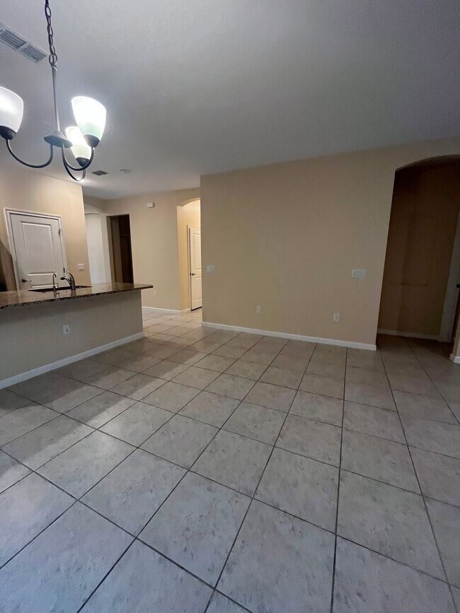 Building Photo - Beautiful 3-Bedroom + Flex Room Home for Rent in Sawgrass Plantation