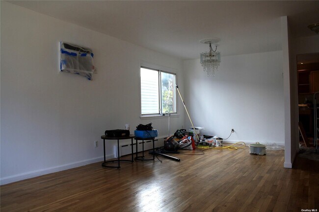 Foto del edificio - 9-27-27 124th St