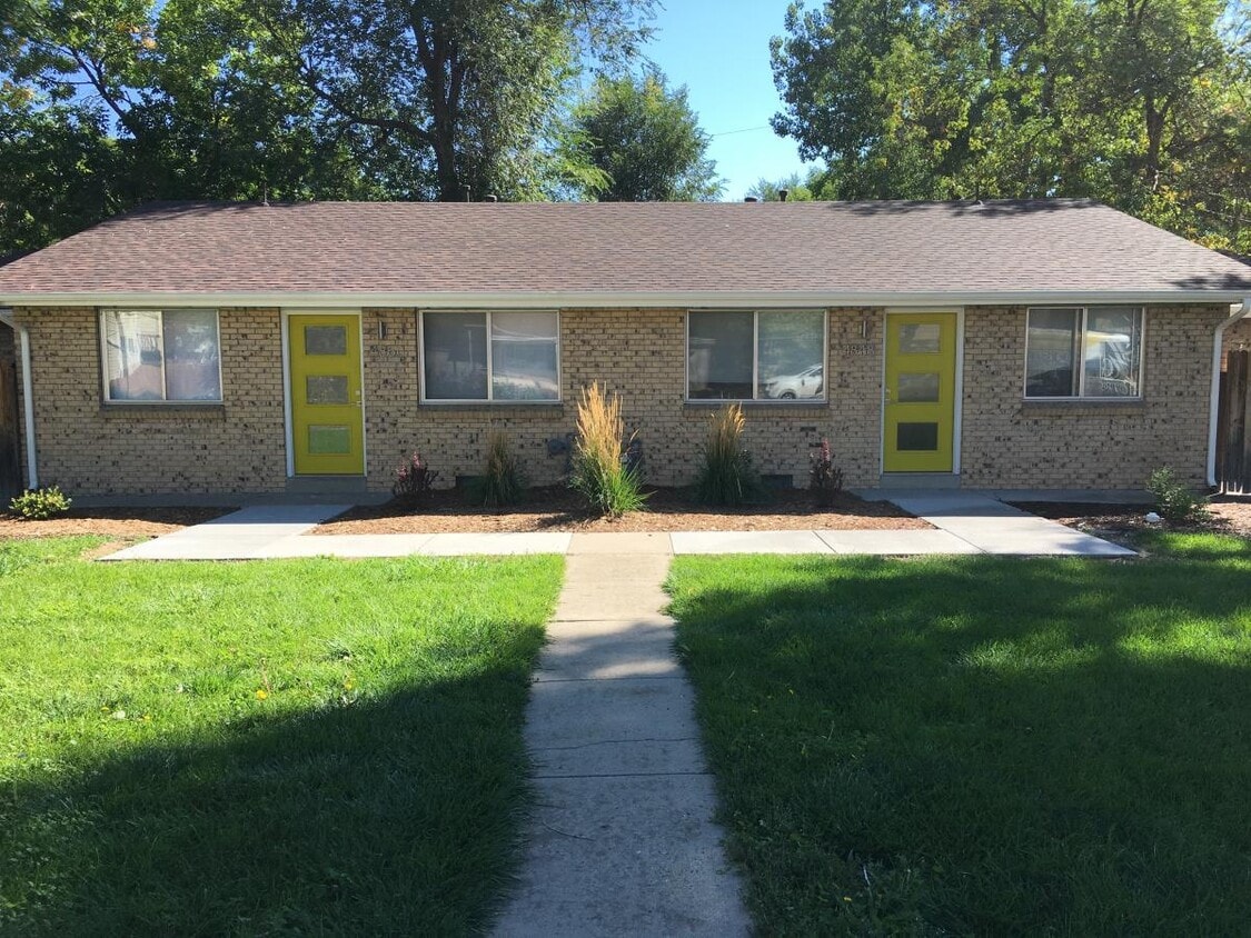 Primary Photo - 4848 Garrison St