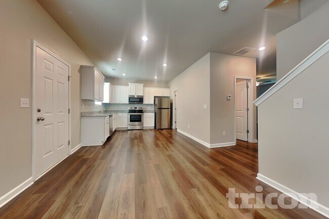 Foto del edificio - 114 Highland Dr