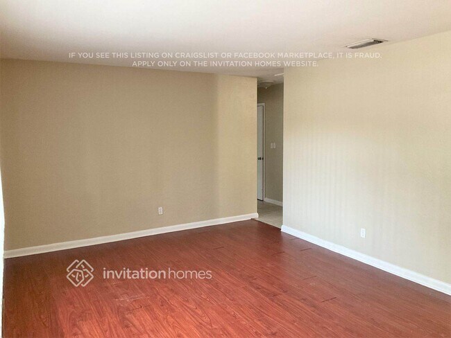Foto del edificio - 10950 102nd Ave N