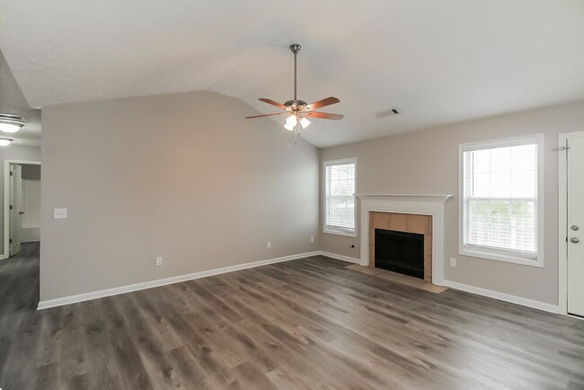 Building Photo - 11570 Vinea Ln