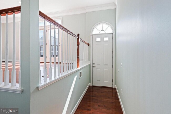 Building Photo - 6244 Summit Point Ct
