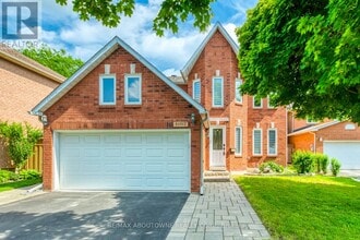 Building Photo - 1097 Grandeur Crescent