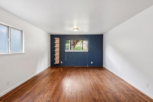 Building Photo - 312 Keith Ave