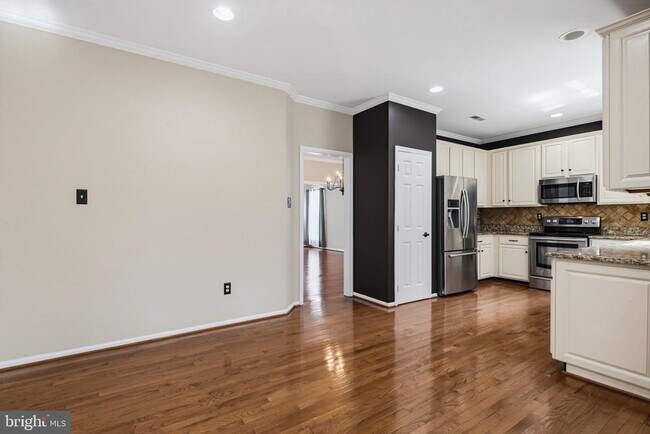 Foto del edificio - 4 Summit Ridge Ct