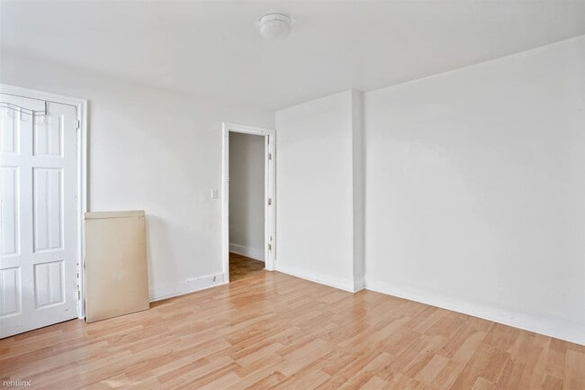 Building Photo - 6 br, 2 bath House - 1709 W MONTGOMERY AVE...