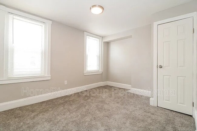 Foto del edificio - 2130 S Daggett St