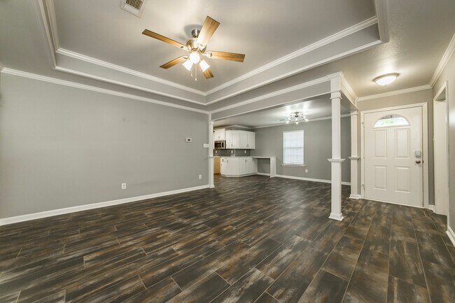 Foto del edificio - 31 Newcastle Dr