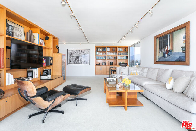 Foto del edificio - 535 Ocean Ave