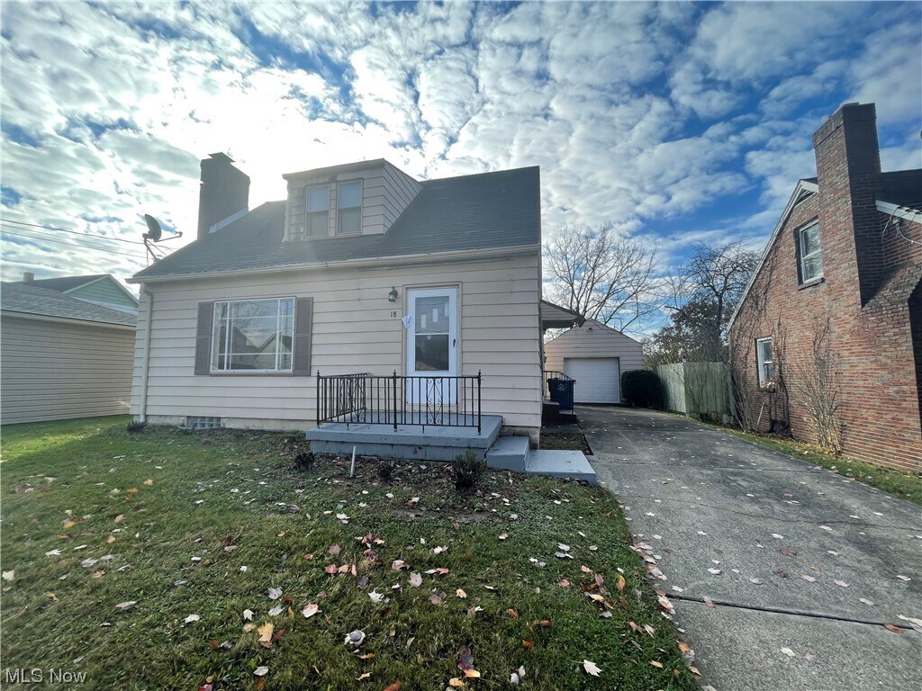 18 W Lewis St, Struthers, OH 44471 House Rental in Struthers, OH