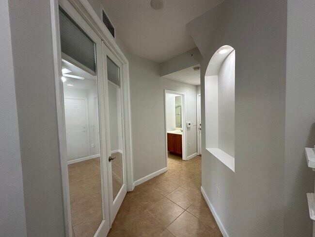 Building Photo - 2779 Ravella Way
