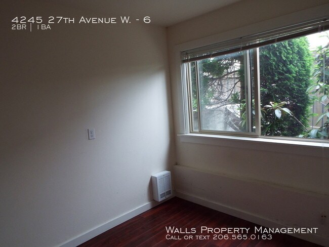 Building Photo - 4245 27th Ave W