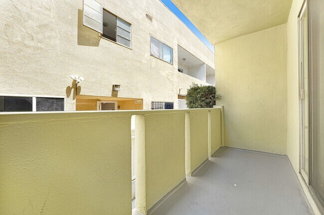 Foto del edificio - 937 6th St