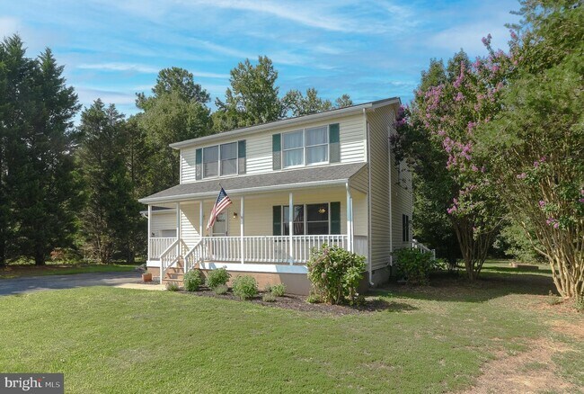 Foto del edificio - 21571 Harrison St