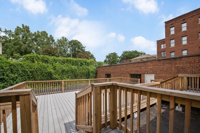 Interior Photo - Fort Wood Apartments
