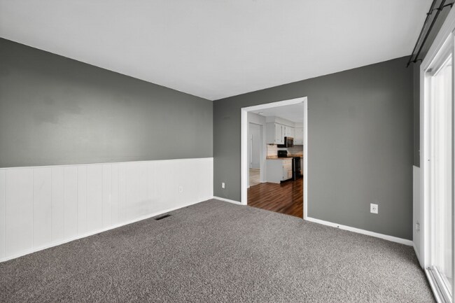 Foto del edificio - 790 Branford Rd